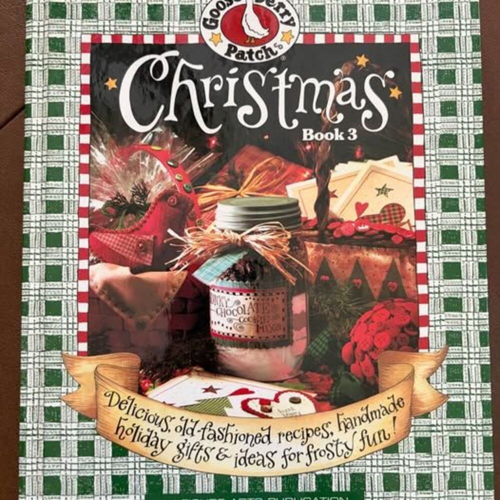 GooseBerry Patch Christmas Book 3
Hardcover Great Condition